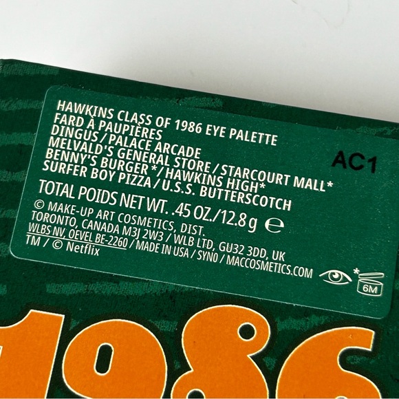 MAC x Stranger Things Bundle - Picture 12 of 13